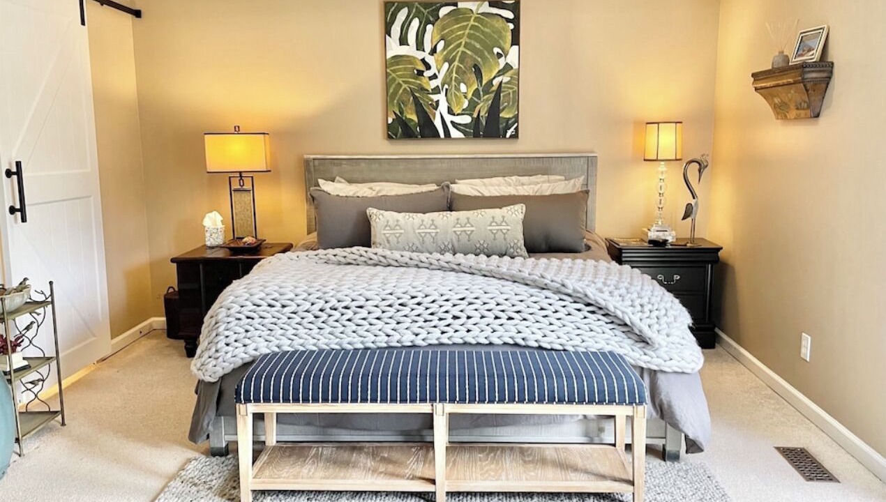Photo of Bedroom in Northport