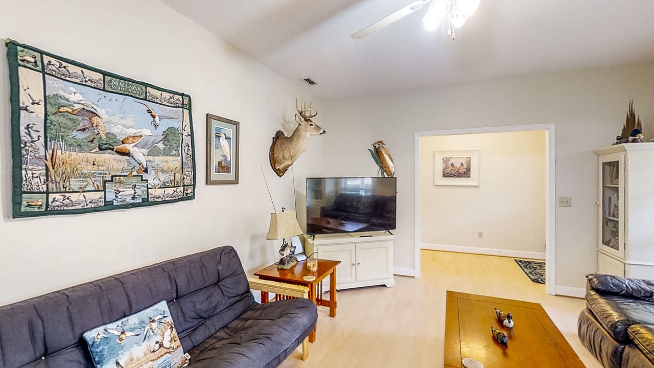 Photo of Livingroom in Donalsonville