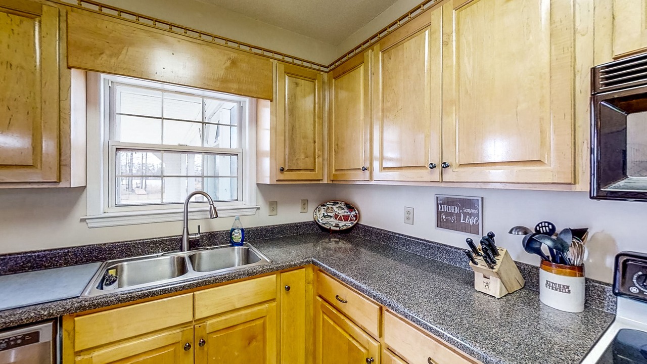 Photo of Kitchen in Donalsonville