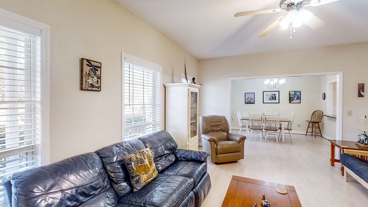 Photo of Livingroom in Donalsonville