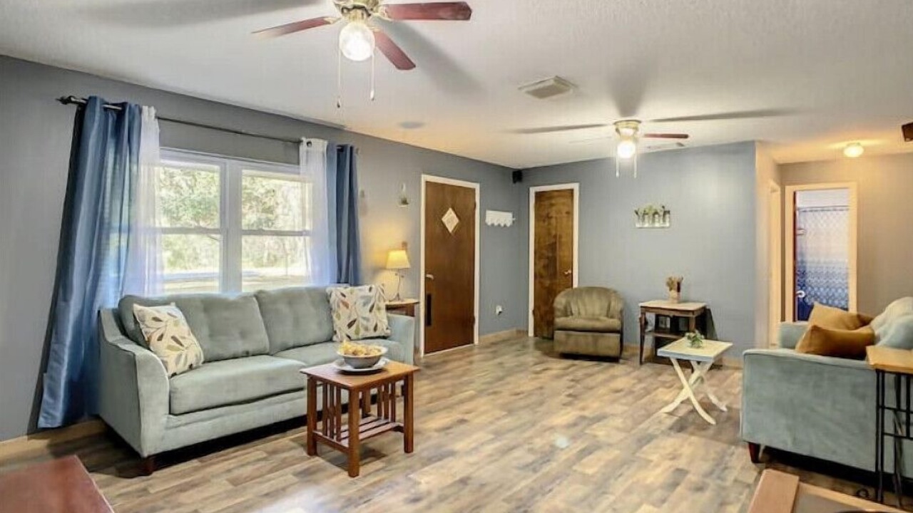 Photo of Livingroom in Ocklawaha