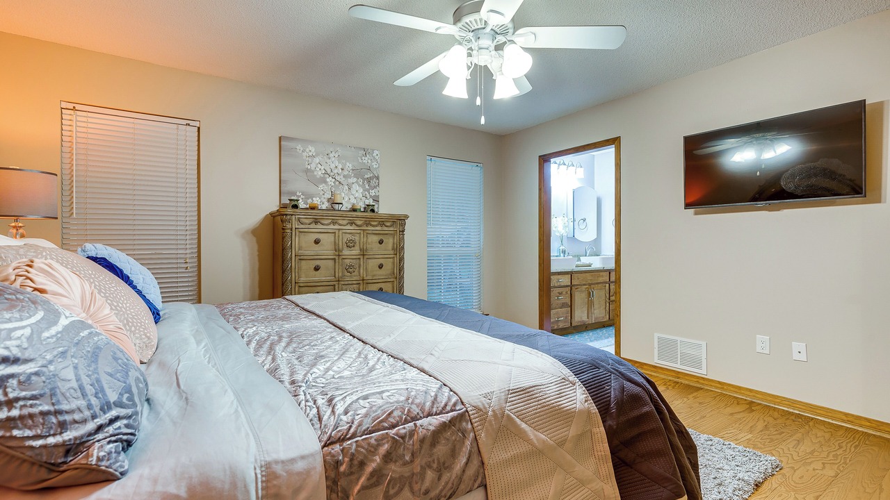 Photo of Bedroom in Semmes