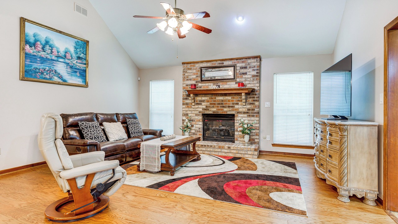 Photo of Livingroom in Semmes
