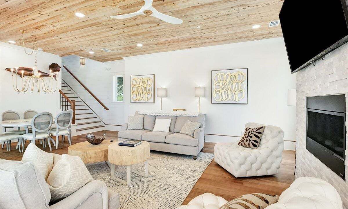 Photo of Livingroom in Inlet Beach