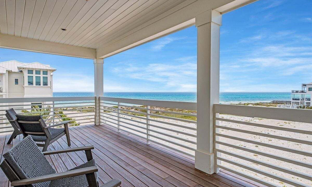 Photo of Patio Balcony in Inlet Beach