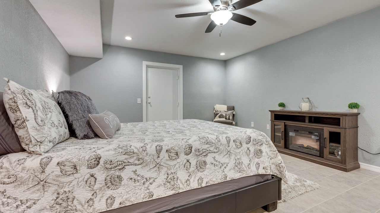 Photo of Livingroom in Lucedale