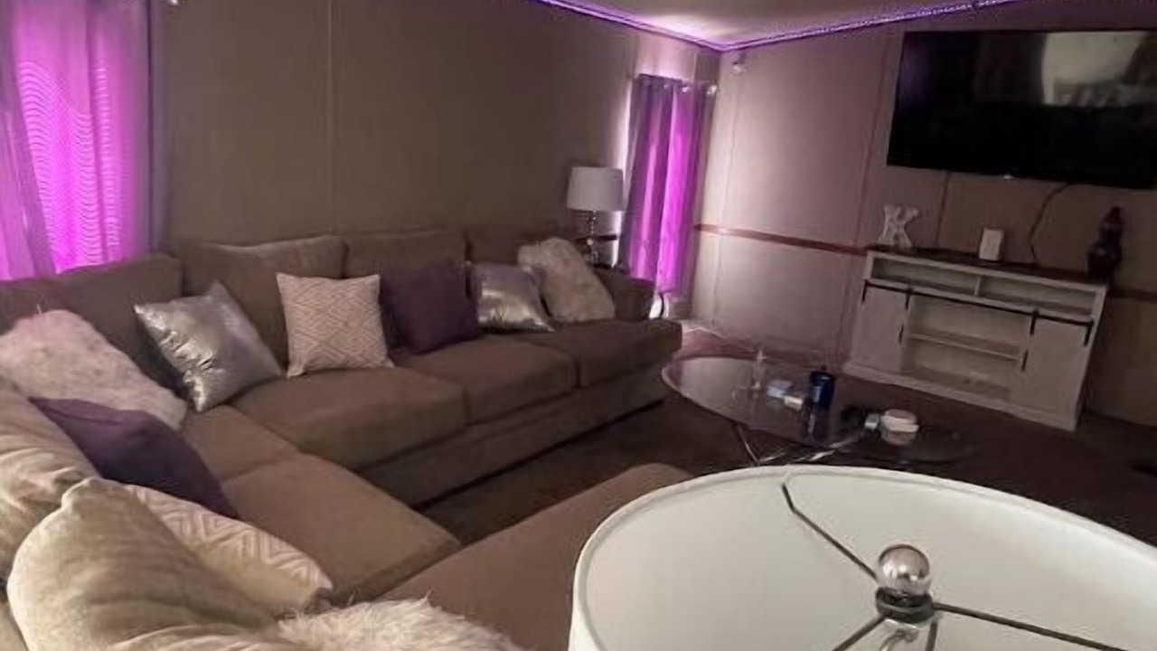 Photo of Livingroom in Pearl
