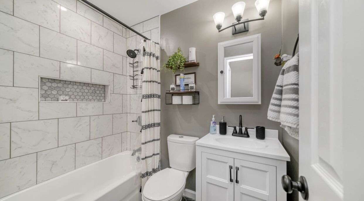 Photo of Bathroom in Normal