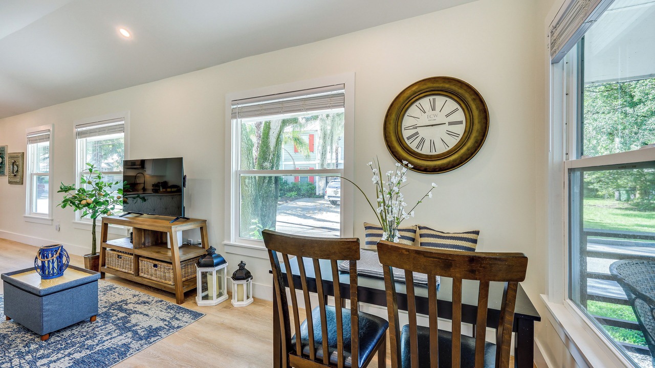 Photo of Livingroom in Lincolnville