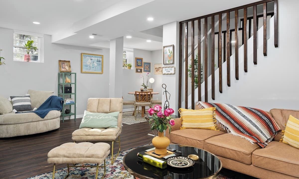 Photo of Livingroom in East Side
