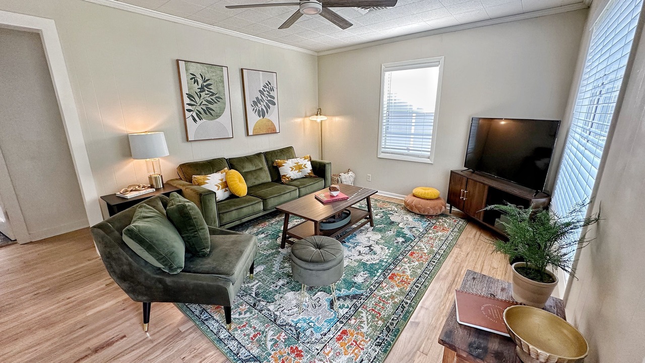 Photo of Livingroom in Monroe