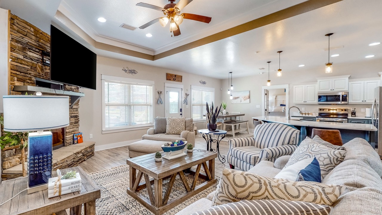 Photo of Livingroom in Crestview