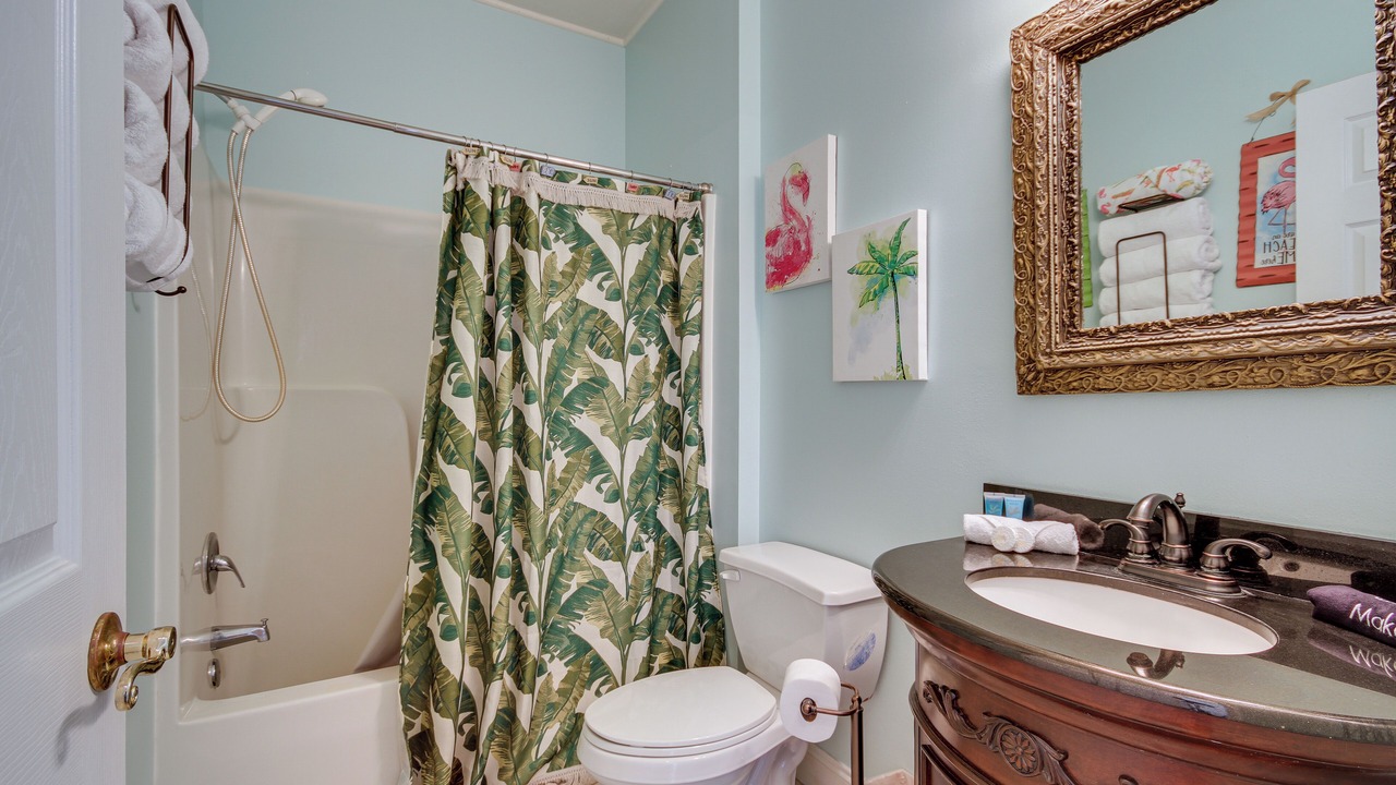 Photo of Bathroom in Diamondhead