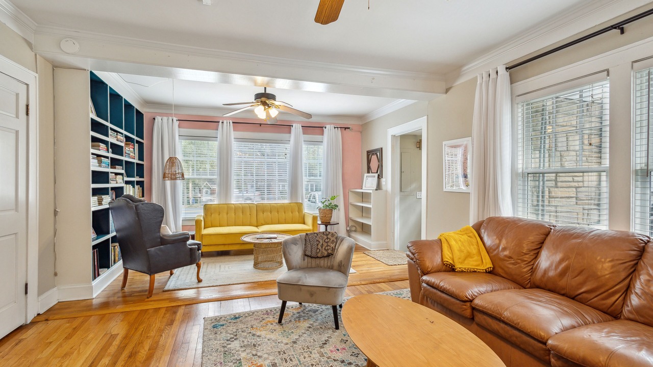 Photo of Livingroom in Ormewood Park