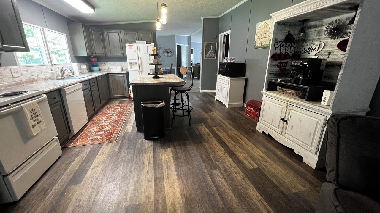 Photo of Kitchen in Elrod