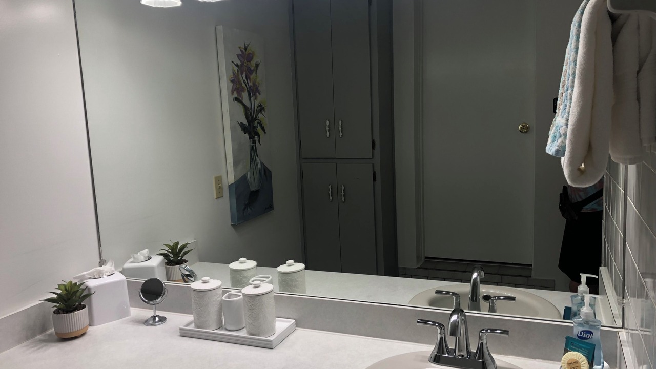 Photo of Bathroom in Melrose