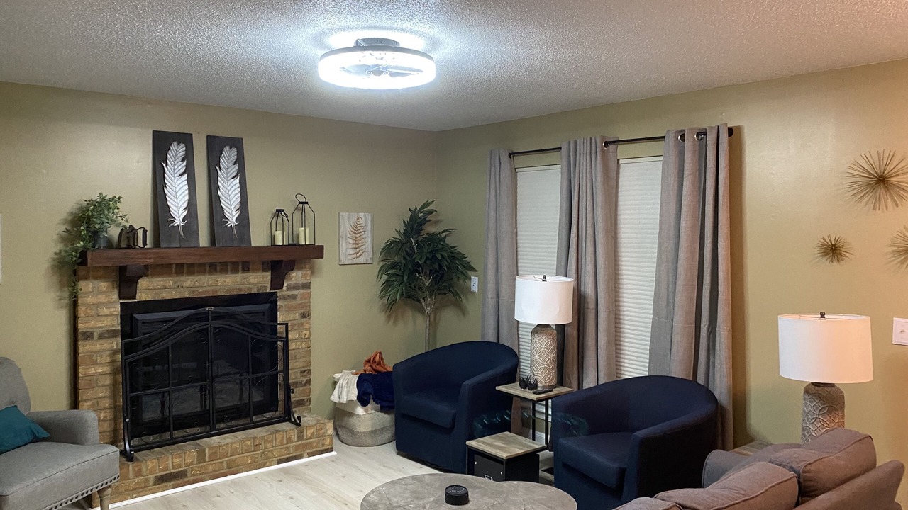 Photo of Livingroom in McCalla