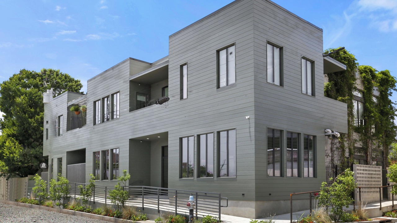 Photo of Outdoor in Lower Garden District