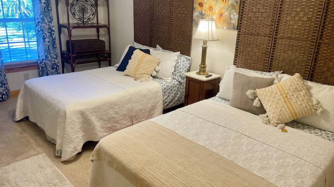 Photo of Bedroom in Midway