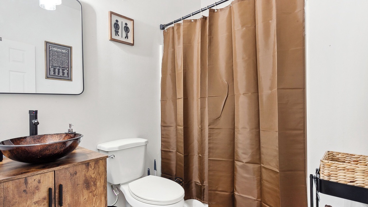 Photo of Bathroom in Saint Claude