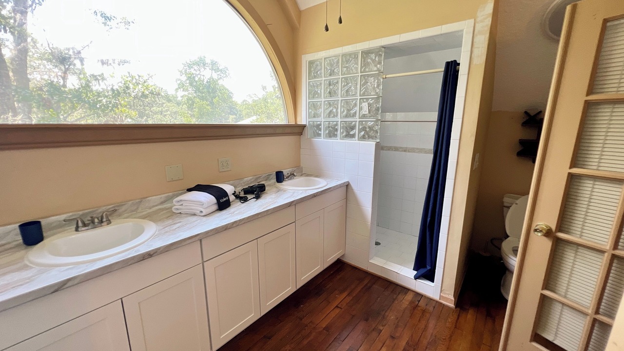 Photo of Bathroom in Middleburg