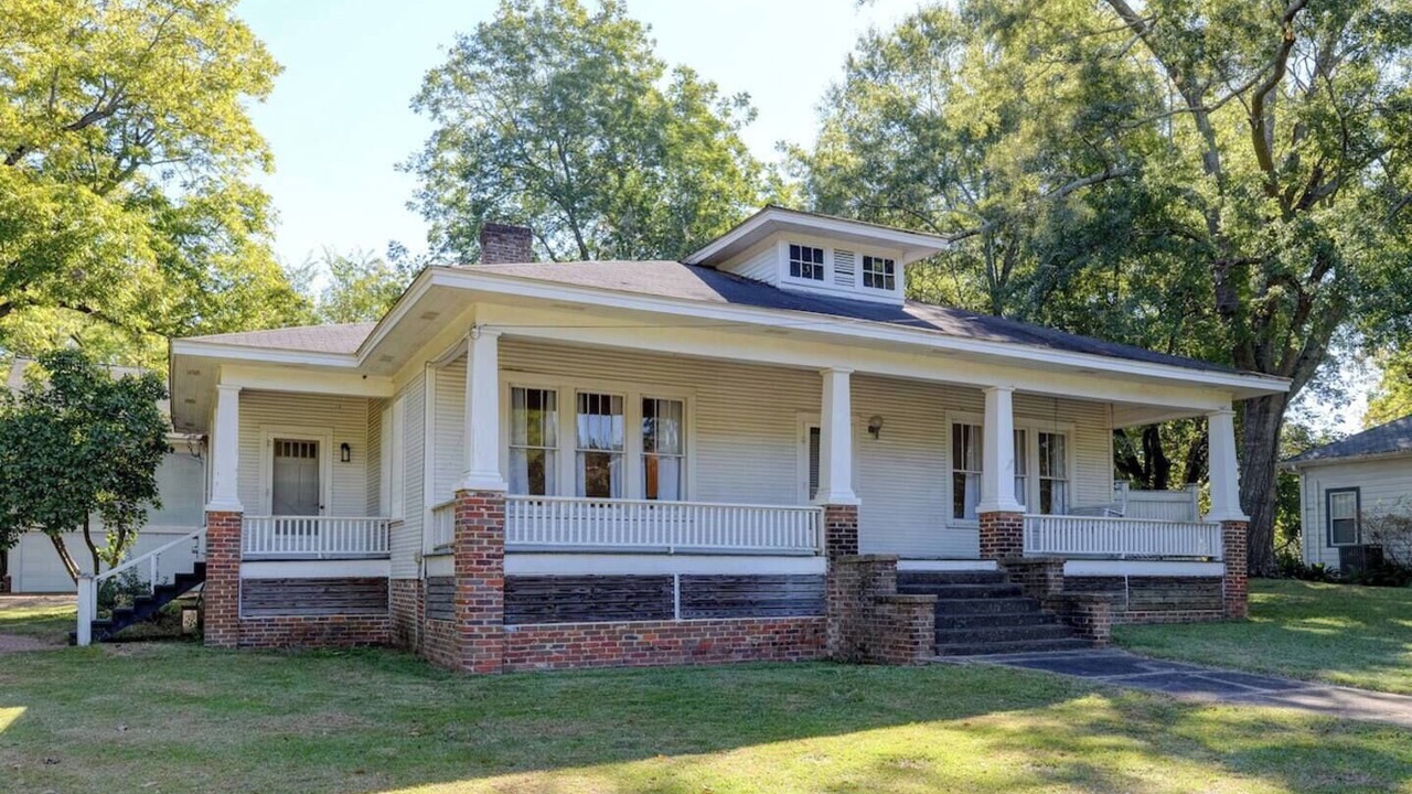 Photo of Outdoor in Starkville