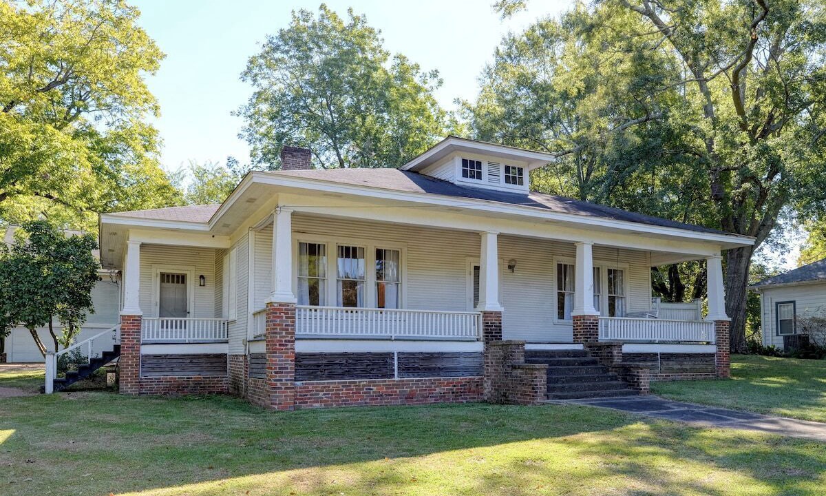 Photo of Outdoor in Starkville