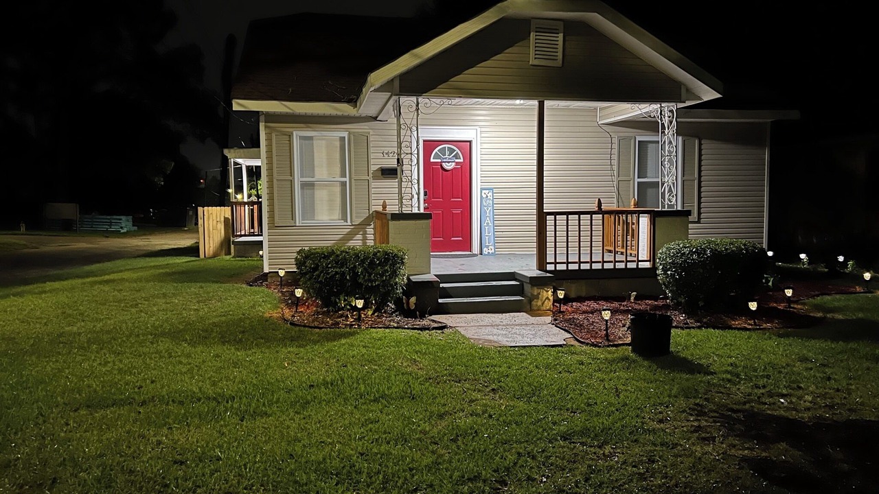 Photo of Outdoor in Montgomery