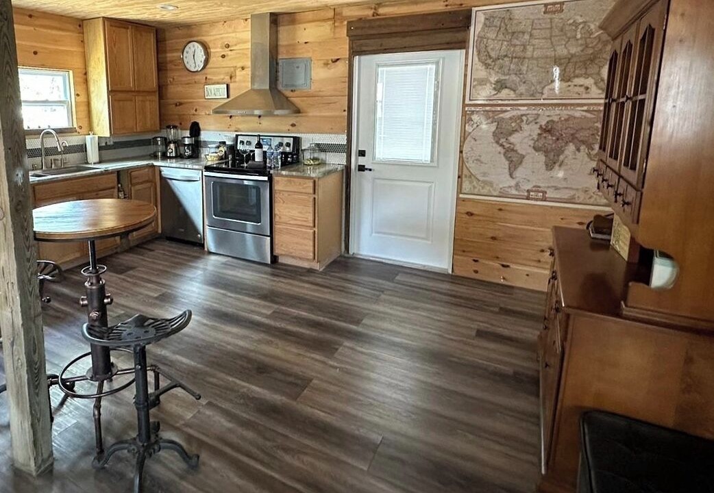 Photo of Kitchen in Umatilla