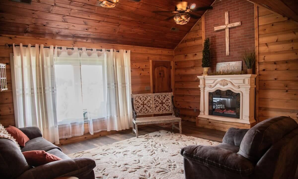Photo of Livingroom in Scottsboro