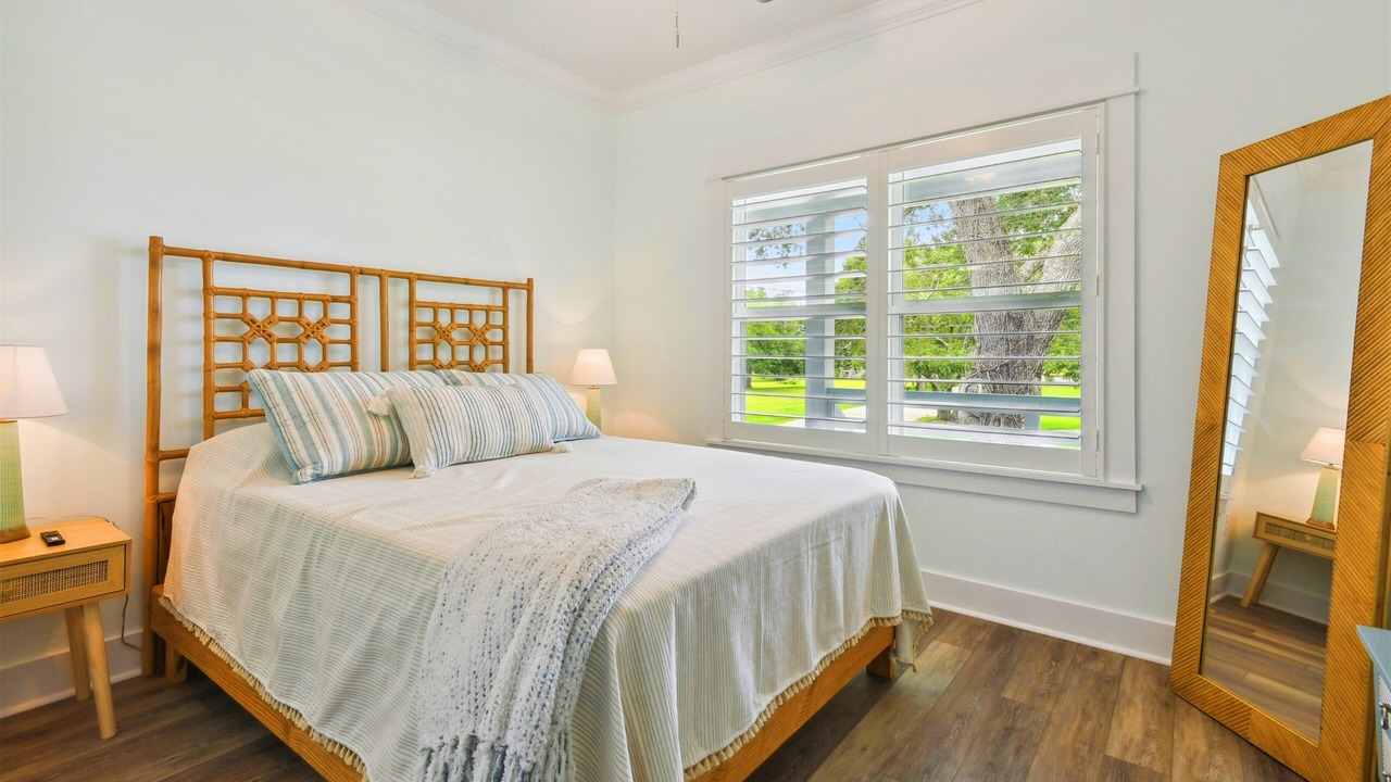 Photo of Bedroom in Long Beach
