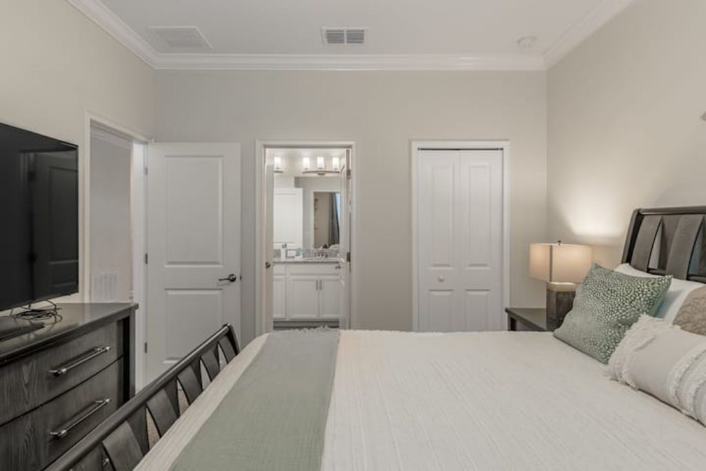 Photo of Bedroom in Davenport