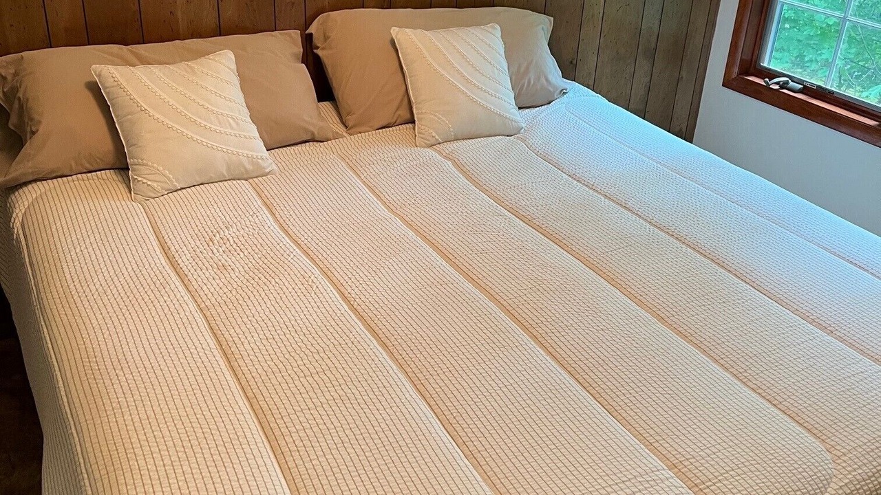 Photo of Bedroom in Fremont