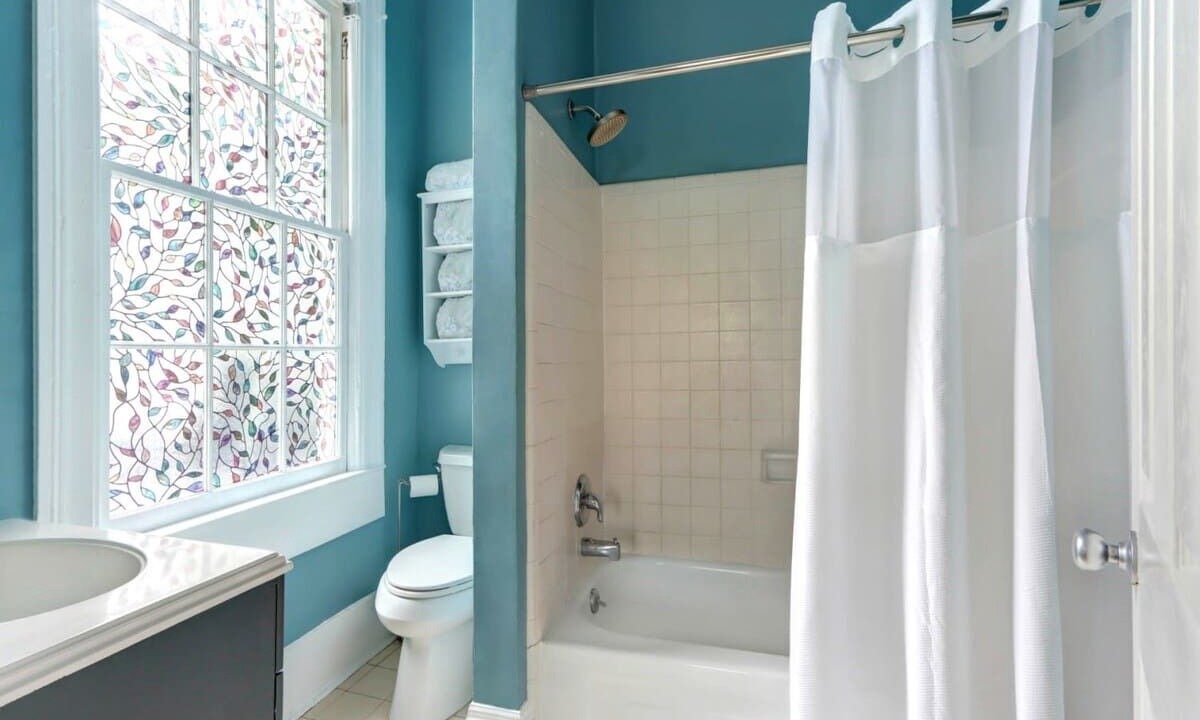 Photo of Bathroom in Savannah Victorian District