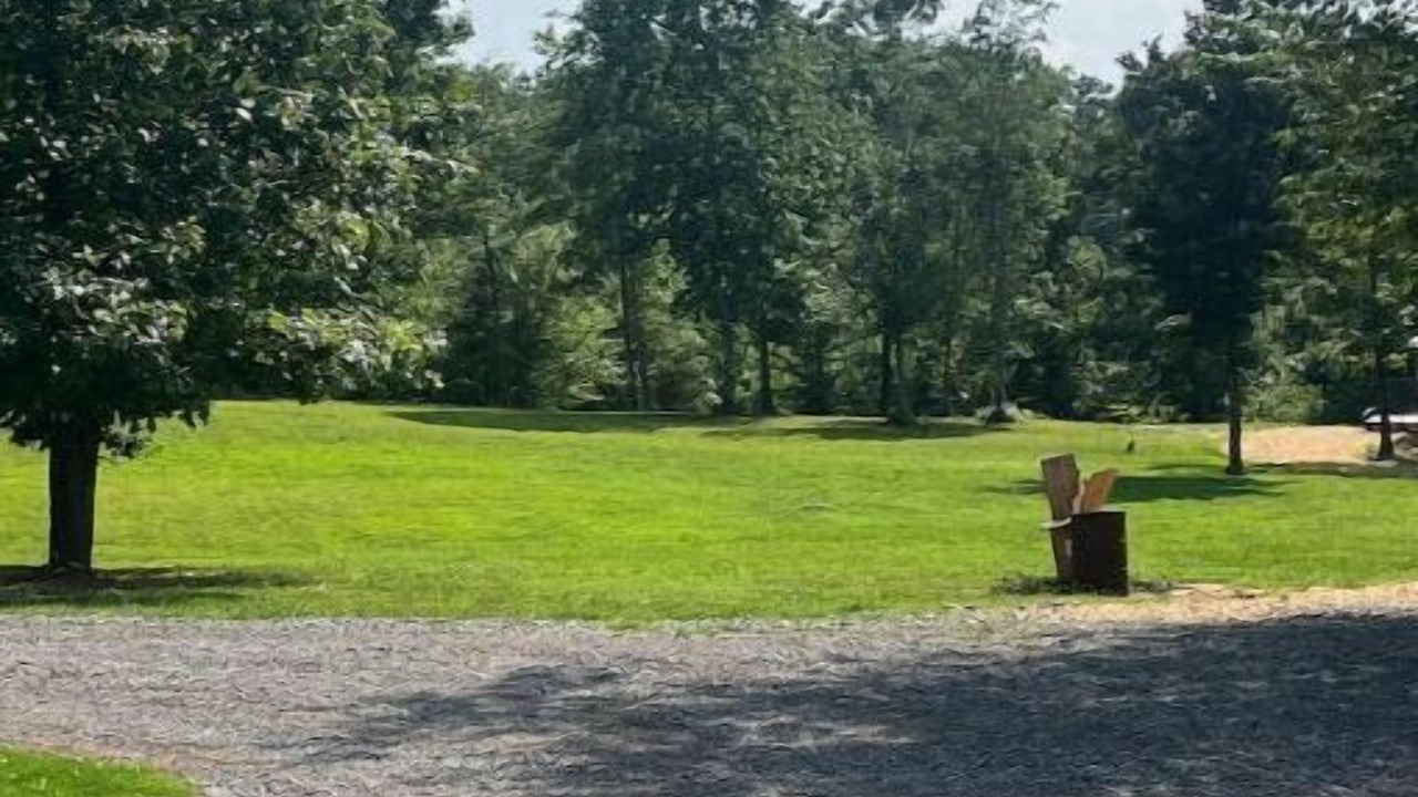 Photo of Outdoor in Groveoak