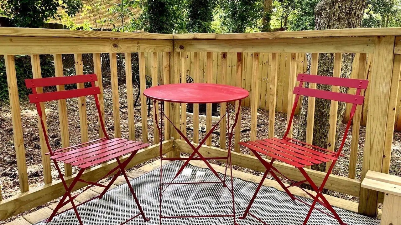 Photo of Outdoor in Candler-McAfee