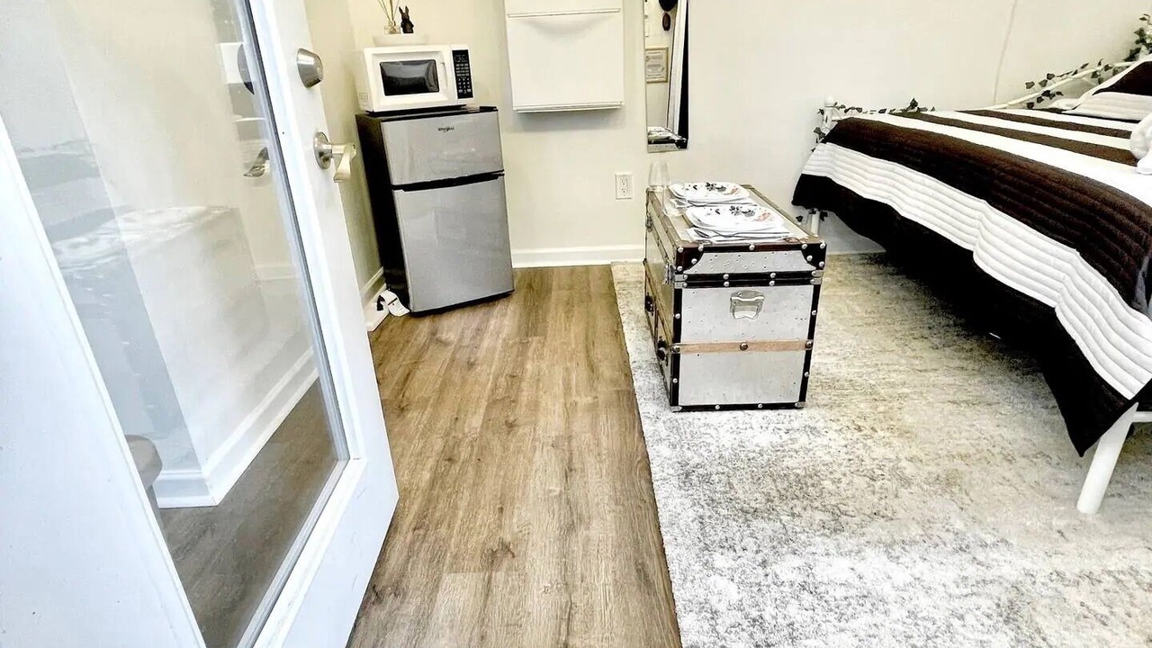 Photo of Bedroom in Candler-McAfee