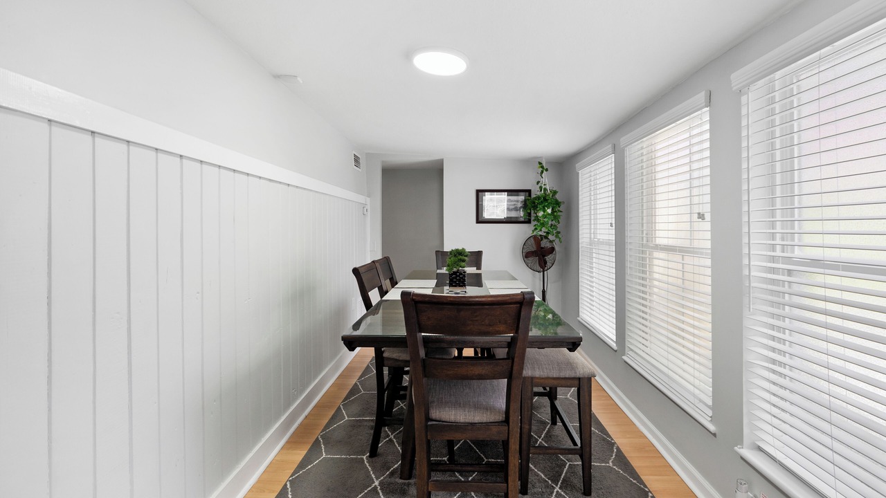 Photo of Livingroom in Downtown Historic District