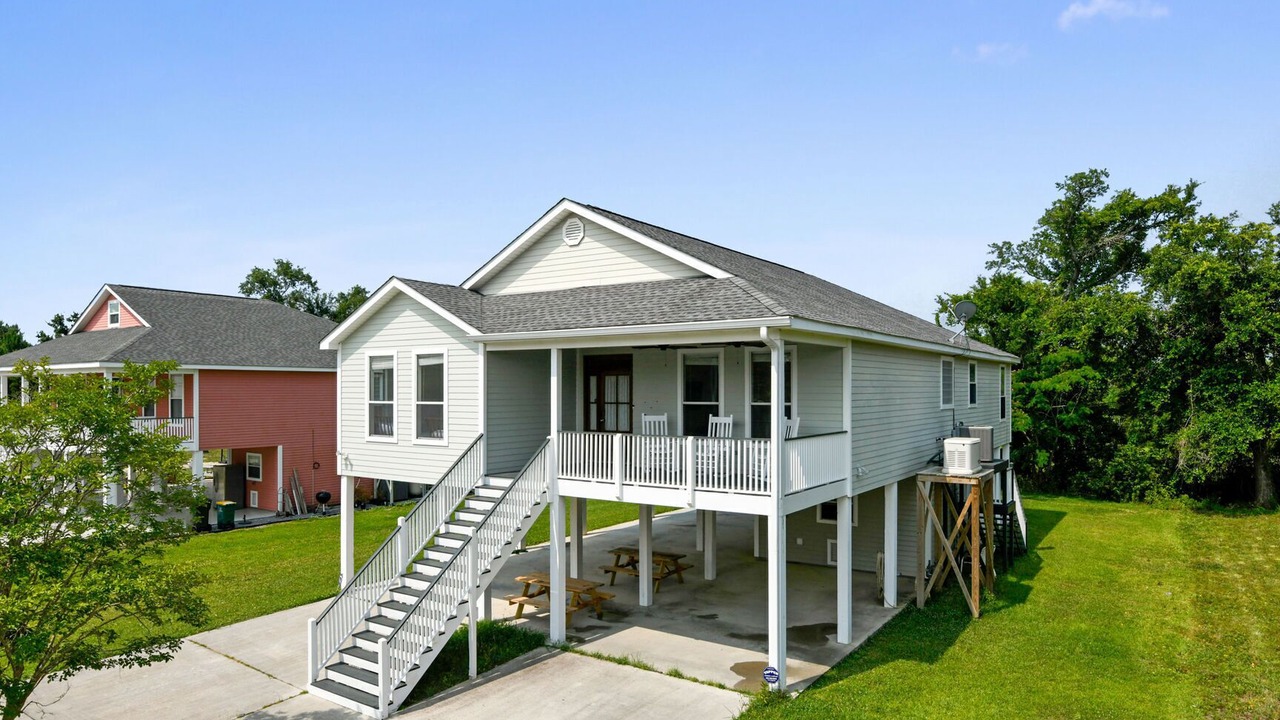 Photo of Outdoor in Henderson Point