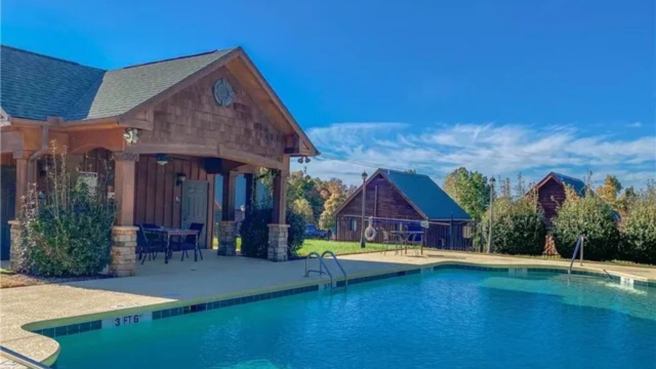 Photo of Outdoor in Six Mile