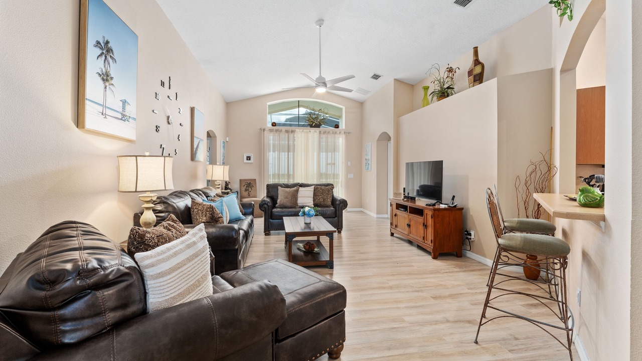 Photo of Livingroom in Highlands Reserve