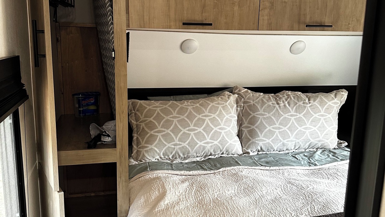 Photo of Bedroom in Middleburg