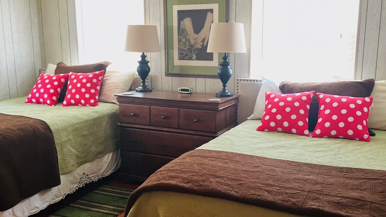 Photo of Bedroom in Crescent City