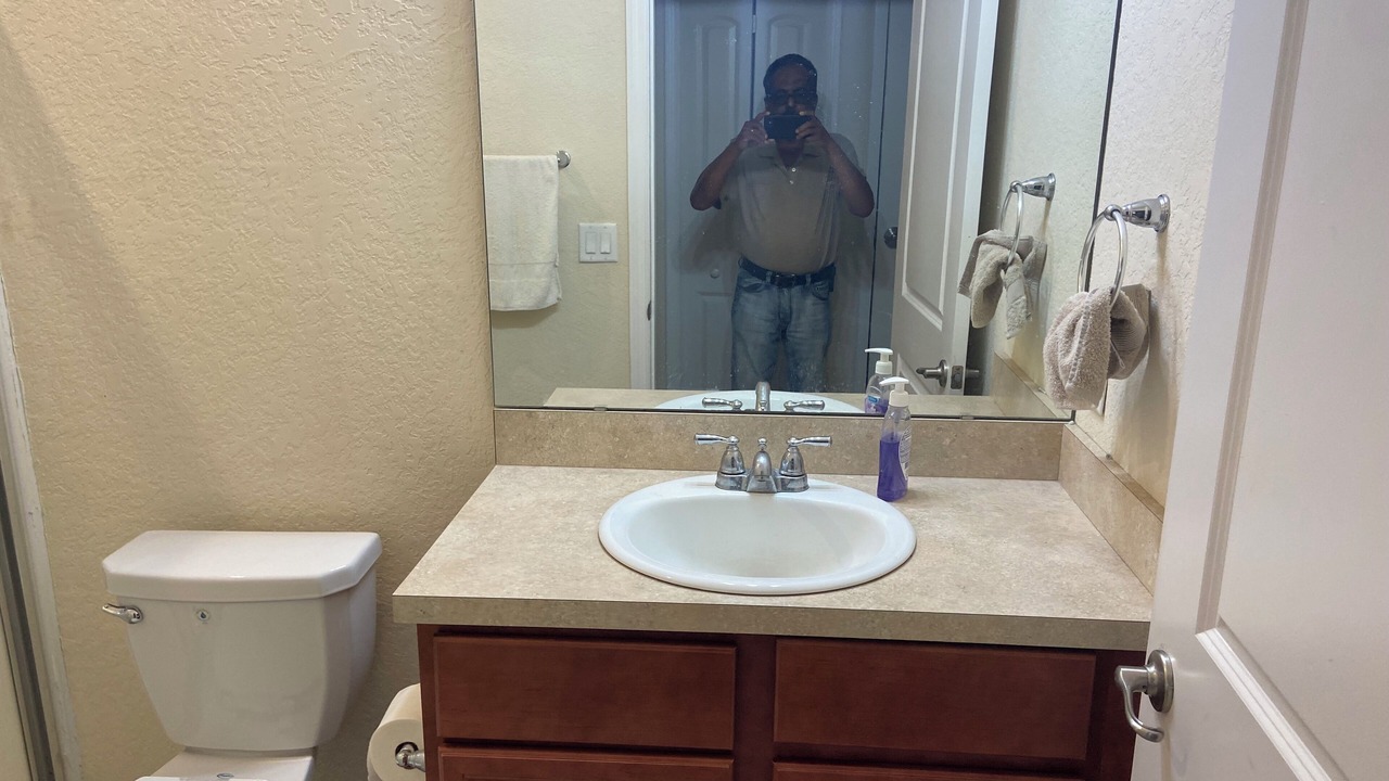 Photo of Bathroom in Tavares