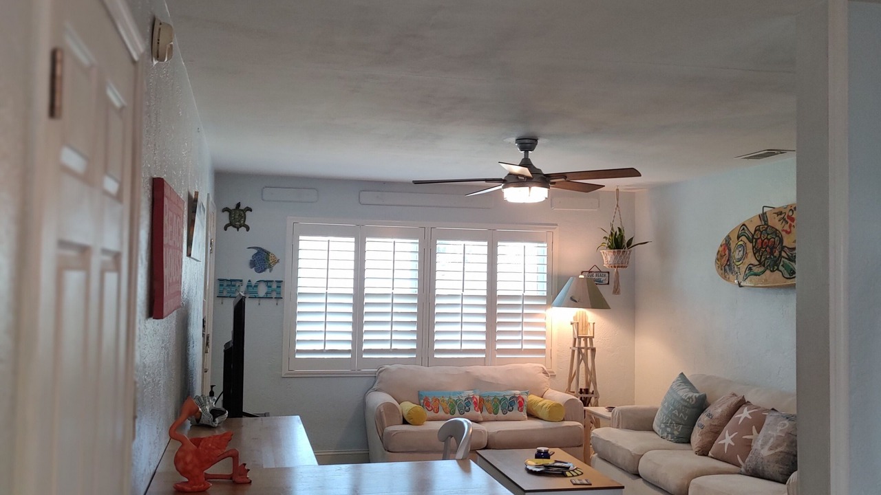 Photo of Livingroom in Ormond Ocean Gard