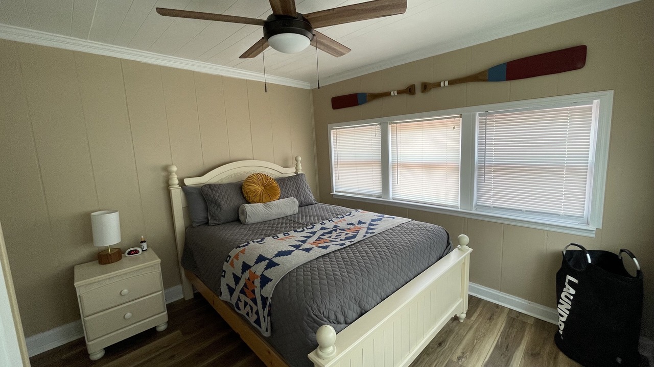Photo of Bedroom in Goodsprings