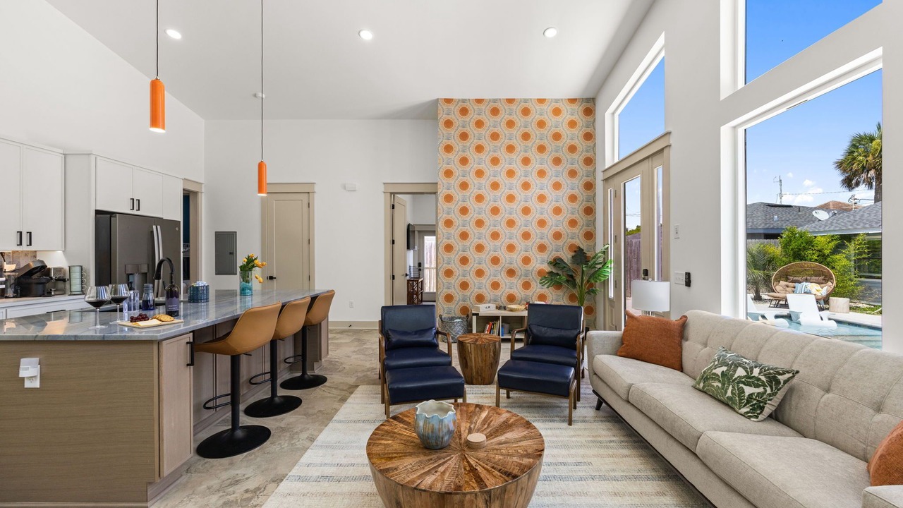 Photo of Livingroom in Bid-a-wee Beach