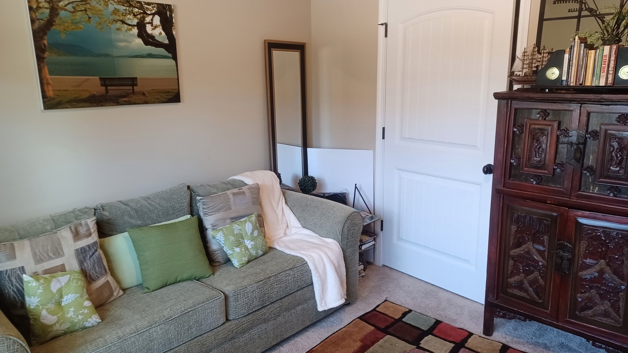 Photo of Livingroom in Canterbury Farms