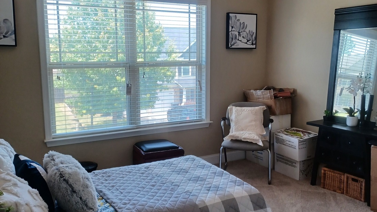 Photo of Bedroom in Canterbury Farms