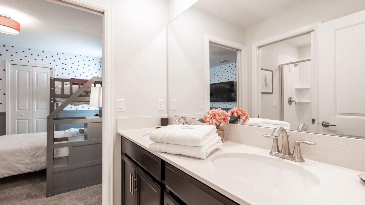 Photo of Bathroom in Davenport